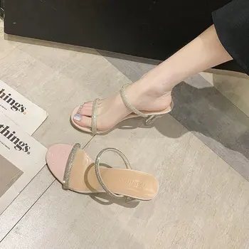 Noi Transparente Cool Pantofi Femei Femeie Catâri 2021 Vara Pantofi De Cristal Spike Tocuri Inalte Cataramă Pantofi Doamnelor Papuci De Diapozitive