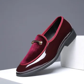 2020 Nou Design Bărbați Formale Pantofi De Moda De Înaltă Calitate A Subliniat Toe Pantofi De Afaceri Bărbați Mocasini Petrecere De Nunta Casual Din Piele Pantofi