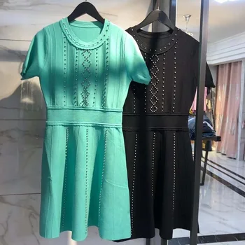 De Înaltă Calitate Tricotate Rochie De Vară 2020 Casual Vestidos Femei Realizate Manual Ștrasuri Din Mărgele Maneca Scurta Alb Negru Verde Rosu Pulover Rochie