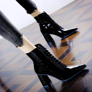 Model moale din Piele Cizme Scurte Femeie Șic Degetul a Subliniat Tocuri Glezna Cizme pentru Femei Toamna Iarna Pantofi Dantela-up Papuceii Alb Negru
