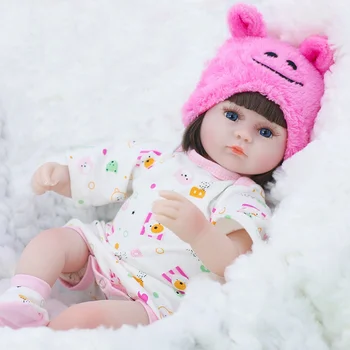 IULIE CÂNTEC 42CM Bebes Renăscut Păpușă de Cârpă Corp de Pluș de Dormit Adorabil Realiste Fată Copilul Cadou de Ziua de nastere Pentru Copii Fierbinte de Vânzare