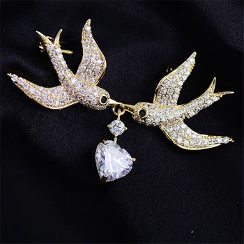 Creative Porumbeilor Brosa Stralucitoare Cubic Zirconia de Aur de Argint de Culoare de Animale Broșe pentru Femei Palton Accesorii Cadou de Crăciun