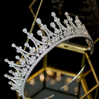 Los mejores accesorios para el cabello de la boda Hairband nupcial Royal Regina tocado de novia Corona de cristal plateado