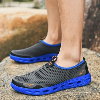 Barbati Casual Pantofi de Vară 2020 Oameni Noi Sandale Aer ochiurilor de Plasă Respirabil Usoare Apă Alunecare pe Pantofi pentru Bărbați Adidași Sandalias Mujer