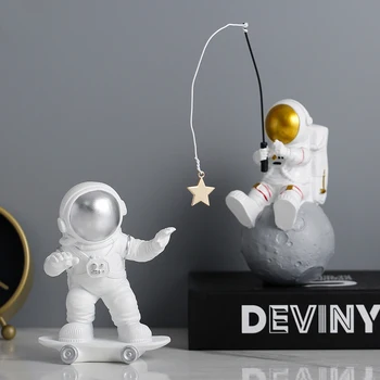 Astronautul European Statuie Acasă Caracter Sculptura Cosmonaut Erou Decor De Birou Miniaturi Model De Creație Figura Figurine Meserii