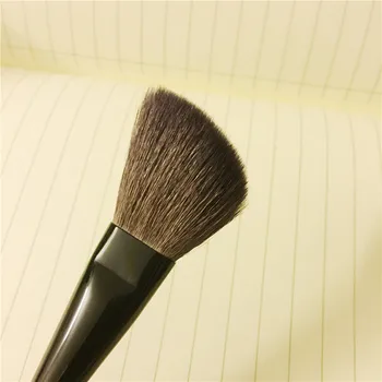 Retractable Kabuki Brush / Petit Pinceau Kabuki / Unghi De Conturare Perie De Calitate Blush/Pudra De Fundație Machiaj Instrument De Amestecare