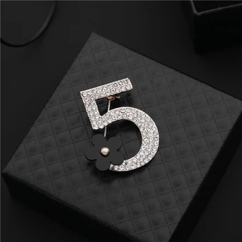 Brand Broșe Scrisoare 5 Plin De Cristal Stras Broșă Ace Pentru Femei Partid Floare Numărul Broșe Bijuterii 7 Stil