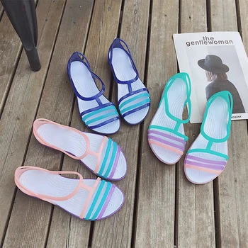 2021 Sandale Femei Crocks Vară Pe Plajă Plat, Papuci De Casă Crok Cauciuc Saboți Crocse Jeleu Gaura Pantofi Pentru Femeie Sandale Papuci Sandalias