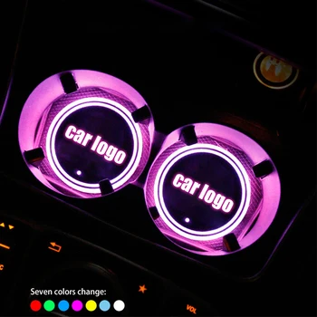 2 buc LED Logo Car Cup Holder Tampoane 7 Culori Schimbare de Încărcare USB Rogojini de Sticlă roller-Coastere Masina Atmosferă Lămpi LED Cupa Mat Cupa Tampoane