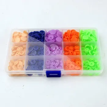 Prețul cu ridicata nou T5 RĂȘINĂ butoane de ajustare de 20 de culori de haine pentru copii butoane o cutie de cinci culori, cu instrument