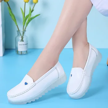 2020 Nou Fshion Femeile Plat Din Piele Pantofi Casual Alb Pană Cu Fund Moale Aluneca Pe Dragoste Inima Confortabil Pantofi De Lucru