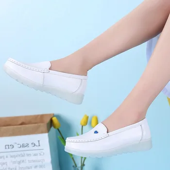 2020 Nou Fshion Femeile Plat Din Piele Pantofi Casual Alb Pană Cu Fund Moale Aluneca Pe Dragoste Inima Confortabil Pantofi De Lucru