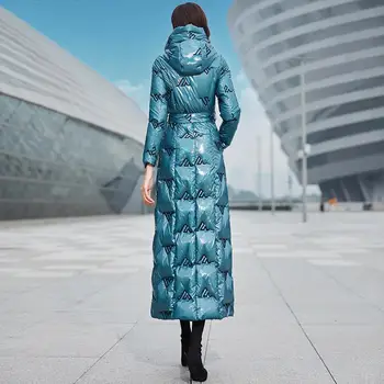 Femei iarna lungă în jos bumbac sacou captusit 2021 nou cu gluga luminoase cu fața în jos jacheta
