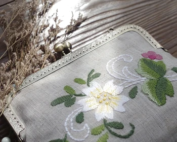 LilyHood Lenjerie de broderii Florale sling geanta cu Franjuri Doamna Vinatge Rurale Tesatura Dimensiuni Mici Sărut Blocare Messenger sac de ambreiaj