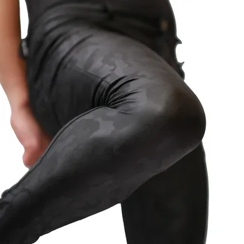 Skinny Camuflaj de Model PU Piele Pantaloni Barbati de Imprimare Negru Speckle Pattern Tricotate Arena Casual Pantaloni Stramti Stilul Punk Legging