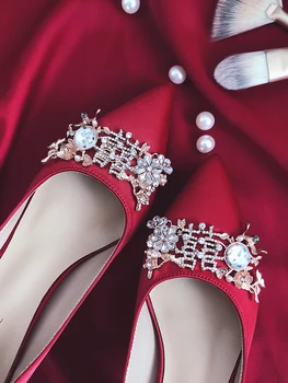 Roșu Pantofi de Nunta pentru Femei 2019 Nouă de Pantofi de Mireasa cu Toc Plat de Mătase Roșie Chineză a Subliniat Toe Diamant Decor Aluneca pe 33-44 Plus
