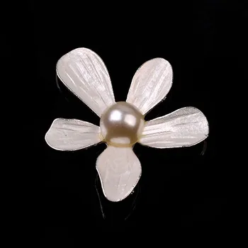 50pcs/mulțime de Aur/argint de culoare Perla Rășină Floare Farmecul de Flori Pandantive Pentru Haine Bijuterii DIY Face Găsirea Farmece Accesorii