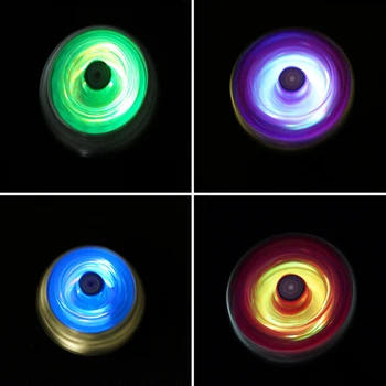 1BUC Fierbinte Beyblades Izbucni Metal Fusion Jucarii Pentru Baieti LED-uri Emițătoare de Lumină Gyro Topuri Giroscop Beyblades Arena Clasic Jucarii pentru Copii