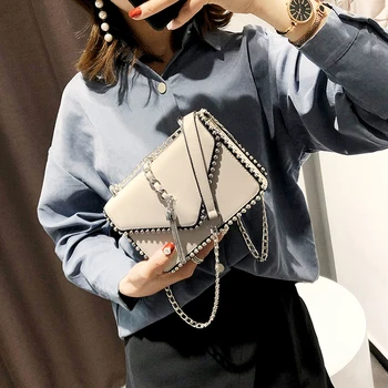 Moda britanic Simplu Pătrat Mic sac de Femei Geantă de mână de Designer 2020 de Înaltă calitate din piele PU Nit Ciucure Lanț de saci de Umăr
