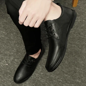 Pantofi eleganți Bărbați Confortabil Sapato Sociale Bărbați Rochie Pantofi oxfords Piele naturala Office Casual Pantofi pentru bărbați Primăvară toamnă Homme