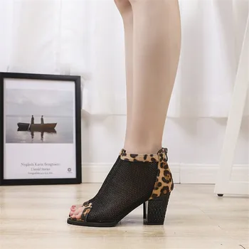 Femei Cizme Plasă De Piele De Căprioară Glezna Cizme Dantela Cizme De Vara Zapatos Încăltăminte Într-Femme Cu Fermoar Pătrat Cu Toc Leopard Pantofi Femei