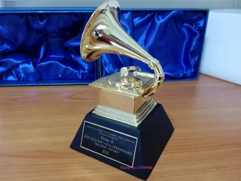 2018 60-LEA GRAMMY Awards Gramofon Metal Trofeu de NARAS 18.5 cm Înălțime Frumos Cadou de Suvenir de Colectare Și Transport Gratuit
