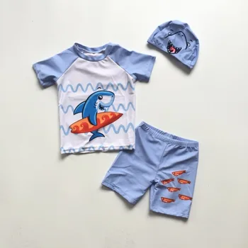Băiețelul de vară costum de baie cu placa de surf shark top albastru cu pesti pantaloni copii de tip boutique de haine de bumbac cu capac de înot